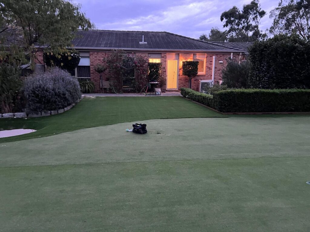Finished artificial lawn in a Melbourne backyard